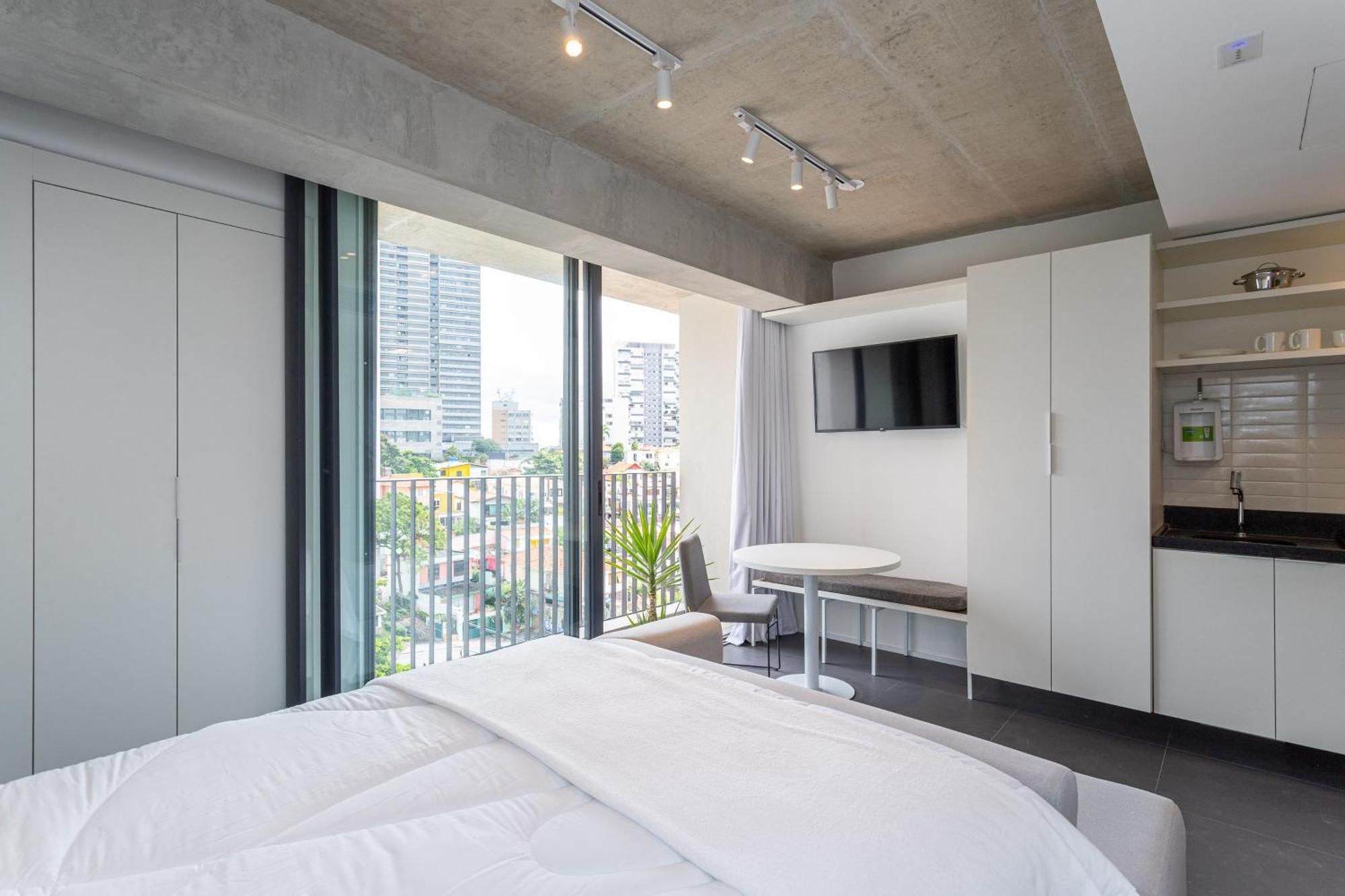 Charlie Onze22 Madalena Apartamento *